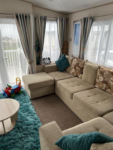 Ocean 10 - 3 bedroom Caravan | caravan hire  Filey gallery image 7